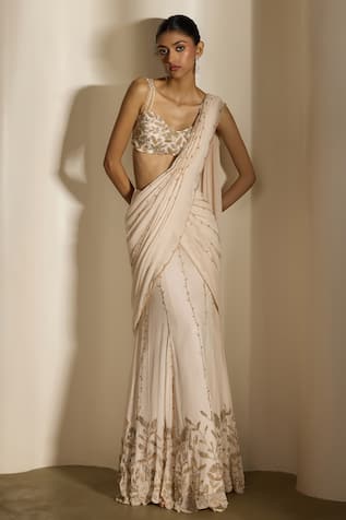 Shloka Khialani Arla Hand Embellished Fan Flowers Pre-Draped Saree & Blouse 