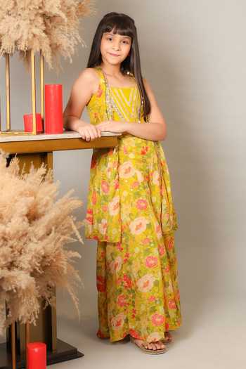Kirti Agarwal - Pret N Couture Floral Pattern Cape Palazzo Set 