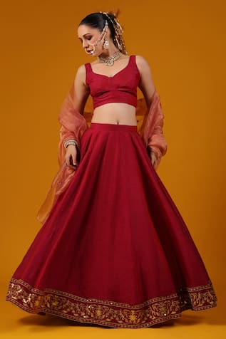 Baaro Masi Embroidered Border Lehenga Set 