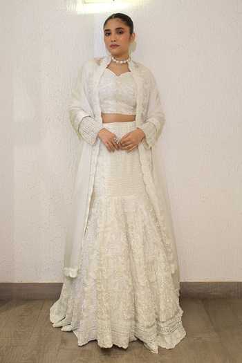 Label Deepshika Agarwal Mermaid Hand Embroidered Lehenga Set 