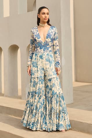 Diyarajvvir Floral Print Jumpsuit With Belt 