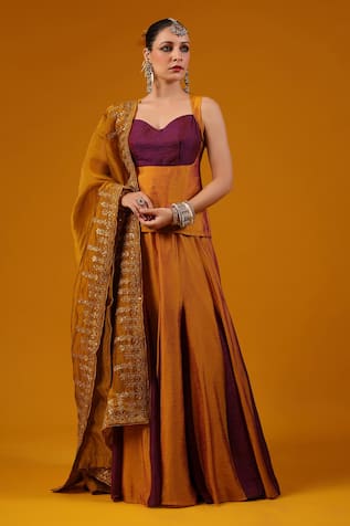 Baaro Masi Color Block Kurta Lehenga Set 