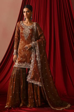 Lashkaraa Floral Embroidered Tissue Kurta Gharara Set 