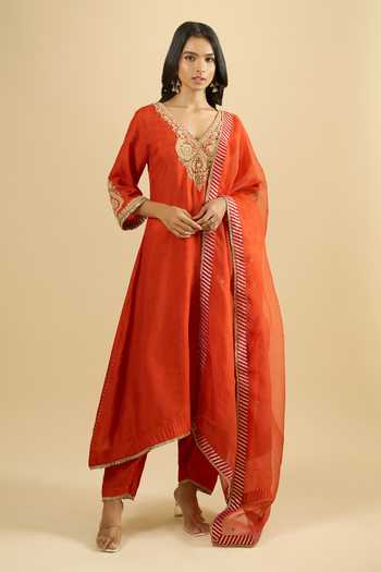 Sheetal Batra Embroidered Kaftan Set 