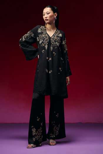 One Not Two Floral Bunch Embroidered Kurta & Pant Set 
