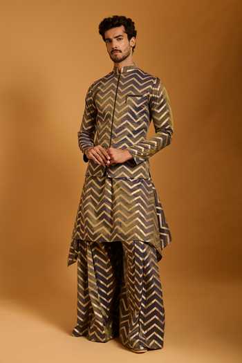 Siddartha Tytler Chevron Quilted Zipper Bundi & Kurta Set 