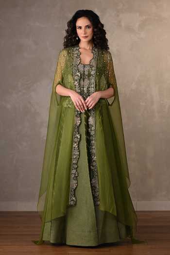 Onaya Brocade Embroidered Lehenga Set With Cape 