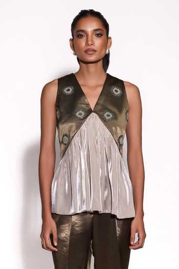 Tara And I V-Neck Pleated Peplum Top 