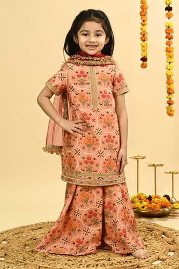 Taber Tikri Mughal Floral 70 Gms Pure Chanderi Kurta Set 