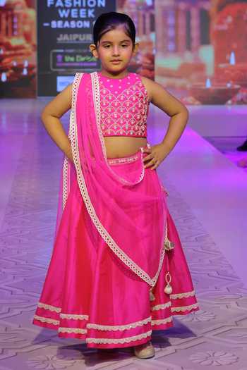 Yuvraani Jaipur Fuchsia Pink Fendy Silk Girls Lehenga Set 