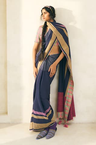 Swatti Kapoor Lila Handwoven Saree With Blouse 