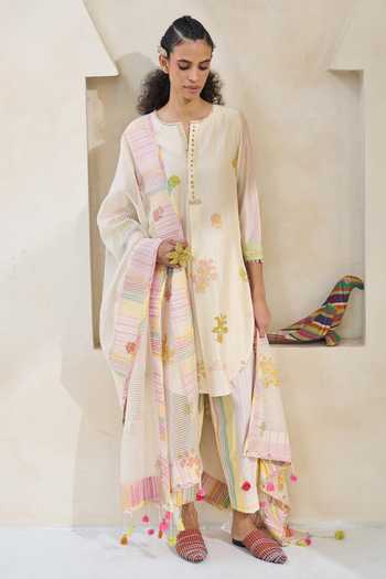 Swatti Kapoor Echo Handwoven Yarn-Dyed Silk Cotton Striped Dupatta with Chanderi Border 
