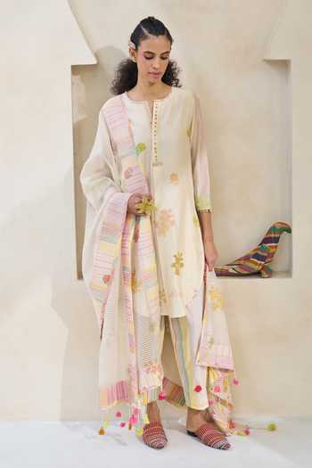 Swatti Kapoor Jinger Hand Block Printed Handwoven Chanderi Straight Kurta Set 
