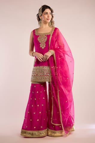 saina kapoor Embroidered Kurta Gharara Set 