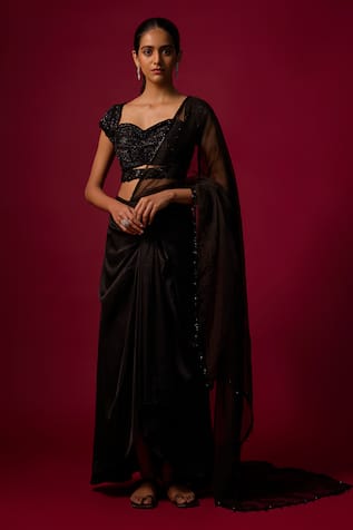 Mehak Murpana Embellished Blouse Skirt Set 