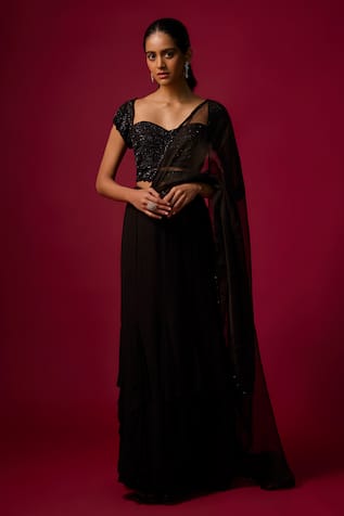 Mehak Murpana Embroidered Blouse Skirt Set 