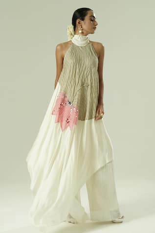 Shwetanga Embellished Tunic & Pant Set 