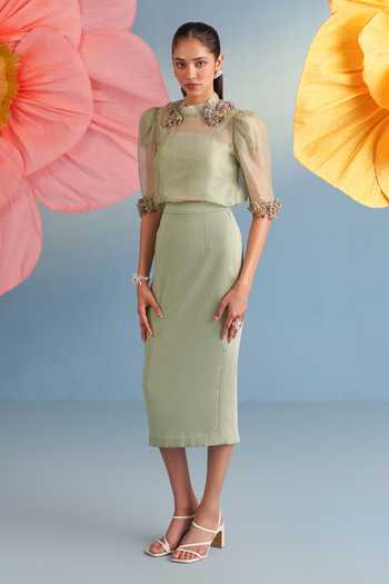 Parul And Preyanka Daphne Embroidered Top Skirt Set 