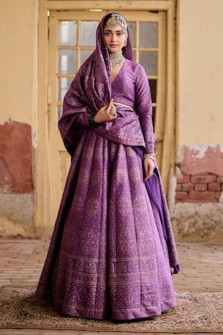 Safaa Zehnaseeb Bandhani Pattern Lehenga Set 