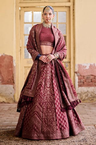Safaa Saabah Woven Lehenga Blouse Set 
