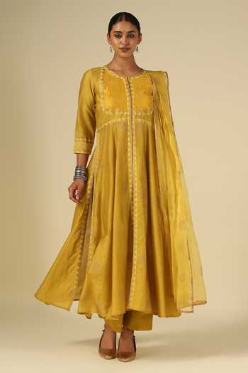 LATHA PUTTANNA Chanderi Silk Kurta Set 