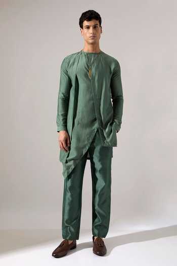 Son Of A Noble Snob Avren Asymmetric Kurta Set 