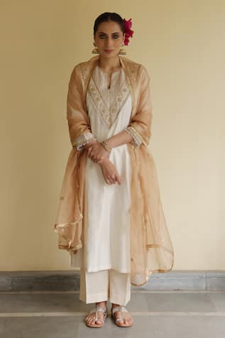 Apeksha Jain Label Meher Chanderi Kurta Pant Set 