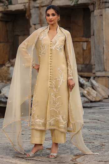 Label Niti Bothra Resham Embroidered Kurta & Pant Set 