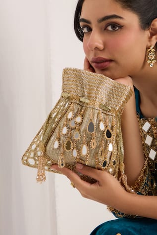 FOREVER NOOR Sundara Mirror Tassel Potli 