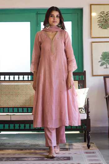 Trendy Tokari Silk Chanderi Embroidered Straight Kurta Set 