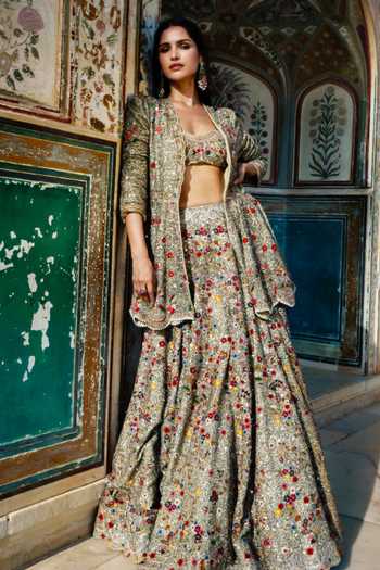 JAYANTI REDDY Nyra Floral Embroidered Lehenga Set 