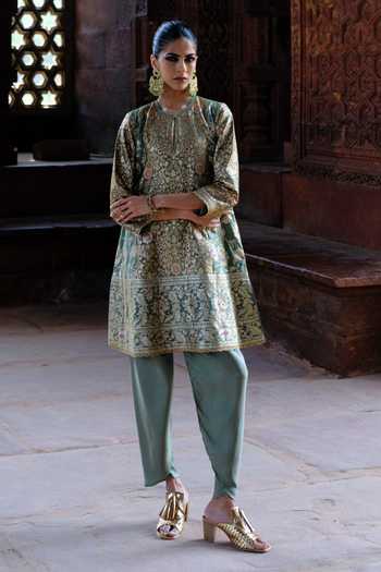 JAYANTI REDDY Misha Silk Kurta & Dhoti Pant Set 