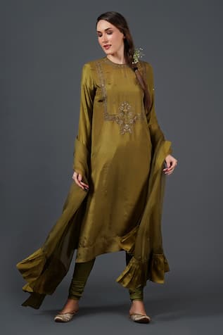 Samant Chauhan Zari Threadwork Embroidered Kurta Set 