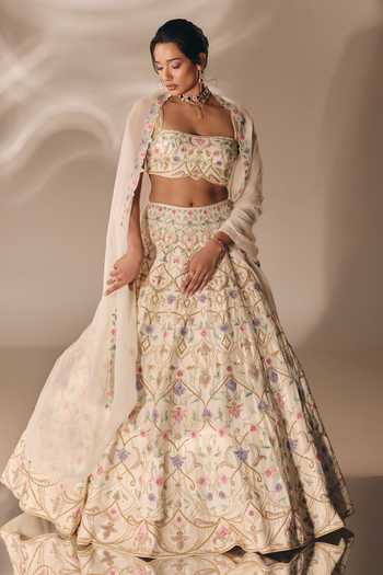 Disha Muchhala Floral Embroidered Bridal Lehenga Set 