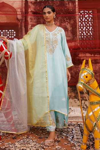 Bannhi By Priyanka Rathore Chanderi Embroidered Kurta Set 