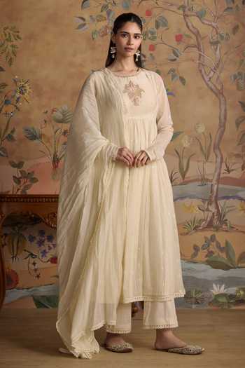 Kritika Dawar Evara Hand Embroidered Anarkali Set 