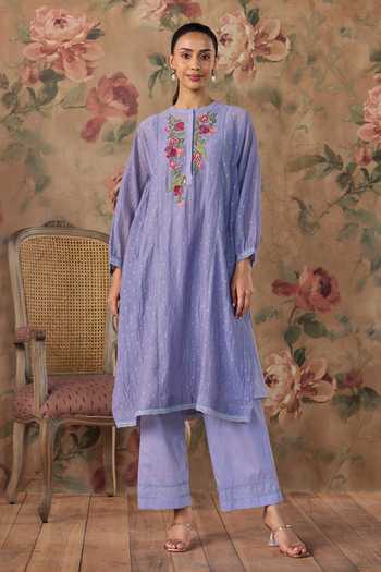 Kritika Dawar Ziya Aanar Embroidered Kurta Set 