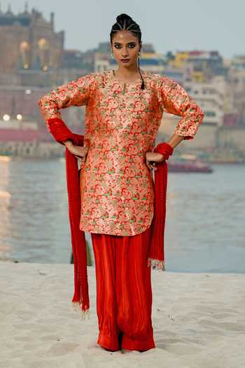 Eraaya by Ratika J Red Embroidered Banarasi Silk Brocade Kurta Set 