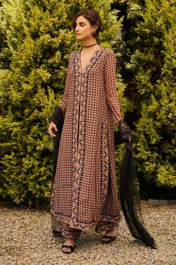 Ridhi Mehra Celine Print Kurta Set 