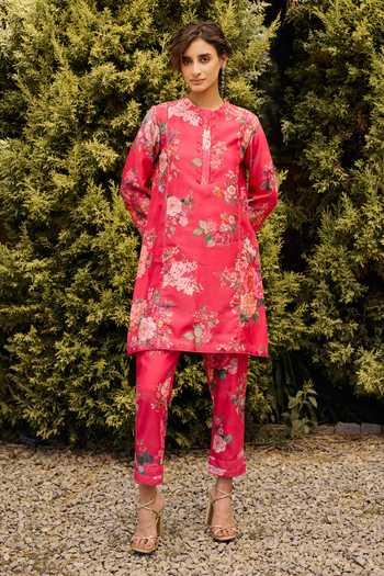 Ridhi Mehra Floral Print Chanderi Kurta & Pant Set 