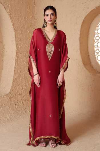 Label Niti Bothra Mehrang Maroon Kaftan