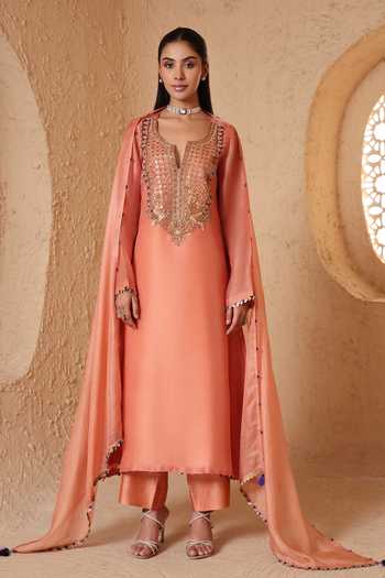 Label Niti Bothra Mehrang Peach Kurta Set