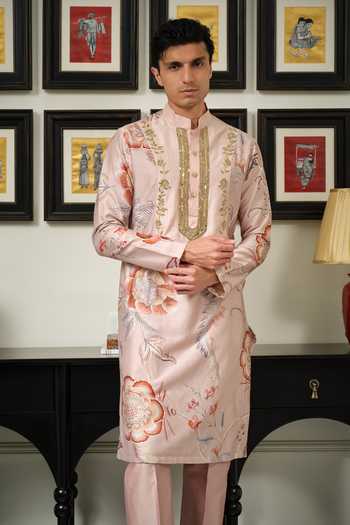 Mahima Mahajan Rawaq Embellished Kurta Set 