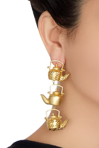Antique teapot motif long earrings 