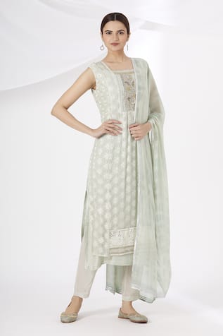 Embroidered Kurta Set 