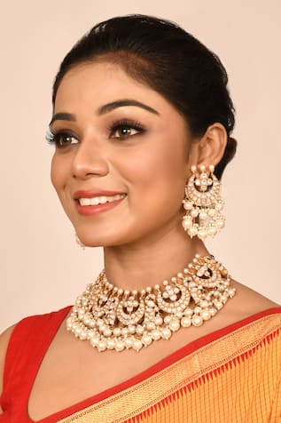 Kundan Crescent Moon Choker Set 