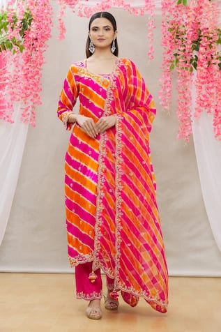 Embroidered Leheriya Kurta Set 