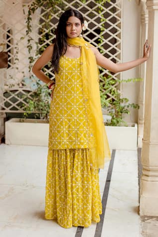 BANDHINEE ][ JAIPUR ETHNIC WEAR posted on LinkedIn