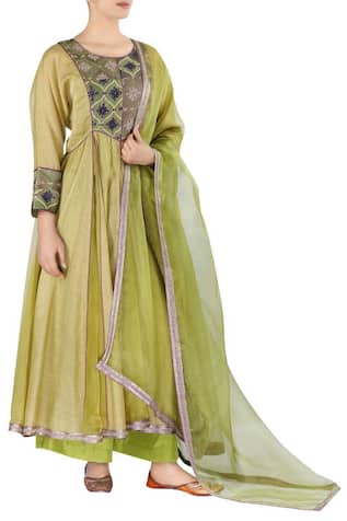 Embroidered kurta set with dupatta 