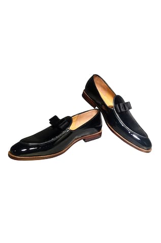 Pure leather handcrafted shoes